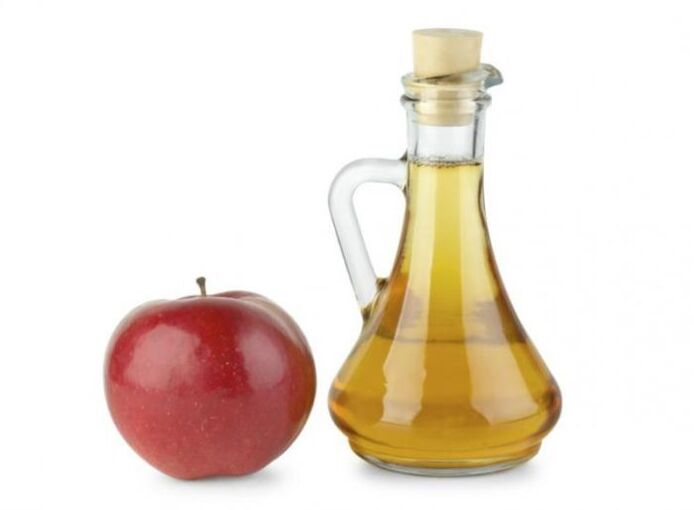apple cider vinegar to treat nail fungus